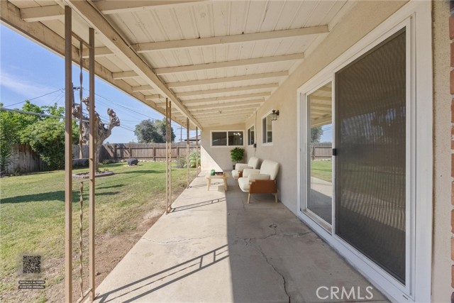 Detail Gallery Image 10 of 45 For 409 Borman Ave, Bakersfield,  CA 93308 - 3 Beds | 2 Baths