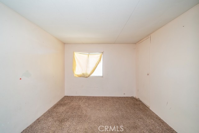 Detail Gallery Image 22 of 33 For 11025 Phelen Rd, Oak Hills,  CA 92344 - 3 Beds | 1 Baths