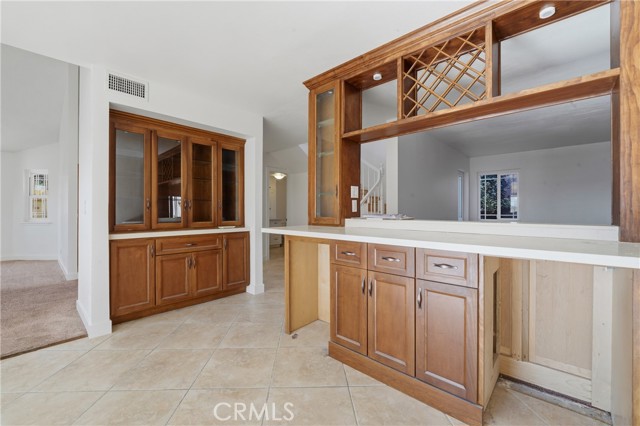 Detail Gallery Image 14 of 67 For 658 Glenmore, Glendale,  CA 91206 - 4 Beds | 3 Baths