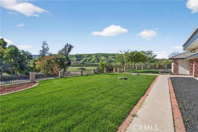Detail Gallery Image 10 of 68 For 11891 San Timoteo Canyon Rd, Redlands,  CA 92373 - 4 Beds | 4 Baths