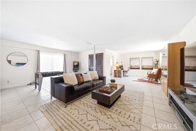 Detail Gallery Image 21 of 29 For 25208 Terreno Dr, Mission Viejo,  CA 92691 - 4 Beds | 3 Baths