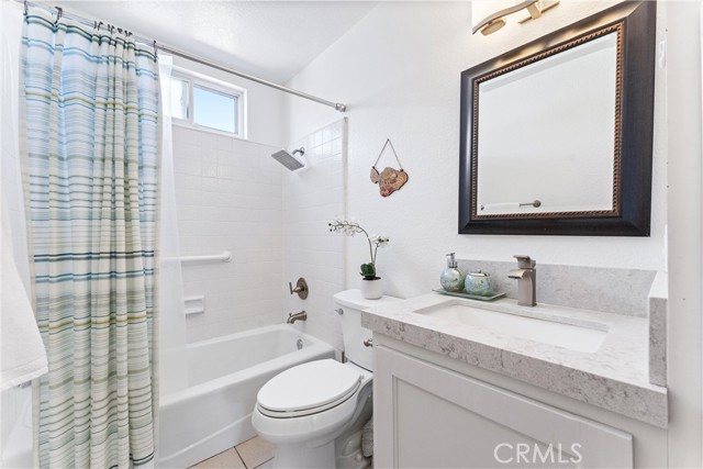 7880 E Samantha Circle, Anaheim CA: https://media.crmls.org/medias/3f4c1c13-b012-451c-b94b-5248b4a767ad.jpg