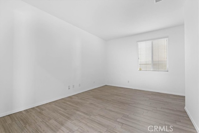 Detail Gallery Image 14 of 40 For 12459 Ava Loma, Victorville,  CA 92392 - 5 Beds | 3 Baths