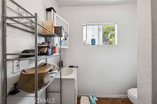 Detail Gallery Image 12 of 37 For 673 W 9th St, San Bernardino,  CA 92410 - 4 Beds | 2 Baths