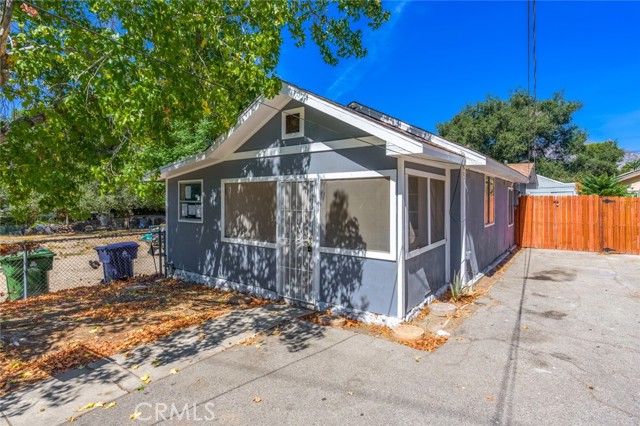 7733 Thousand Oaks Drive photo 1