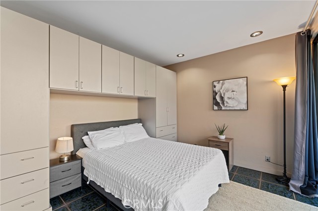 Detail Gallery Image 6 of 11 For 2525 E 19th St #24,  Signal Hill,  CA 90755 - 1 Beds | 1 Baths