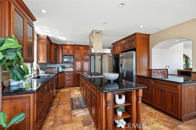 6150 E West View Drive, Orange CA: https://media.crmls.org/medias/3f4d78b2-8c06-4a17-9e7c-00982b978eda.jpg