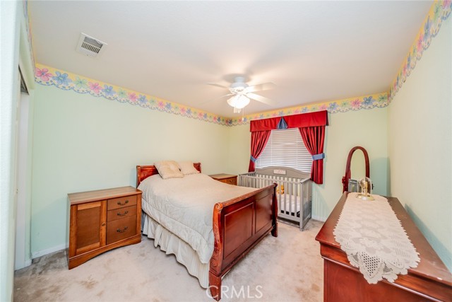 Detail Gallery Image 25 of 46 For 15982 Holly Brook Ln, Victorville,  CA 92395 - 4 Beds | 3 Baths