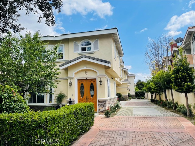 Detail Gallery Image 3 of 25 For 38 Diamond St #C,  Arcadia,  CA 91006 - 3 Beds | 2/1 Baths