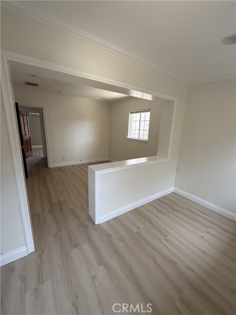 7907 Wilbur Avenue, Reseda CA: https://media.crmls.org/medias/3f509472-e486-40d6-82a6-aca25d0edc63.jpg