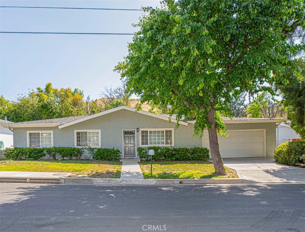 4901 Reforma Road, Woodland Hills, CA 91364