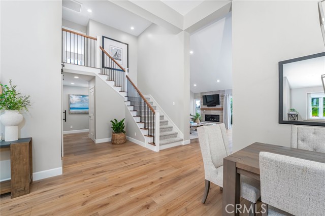 Image 11 of 63 For 3 Taylor Place