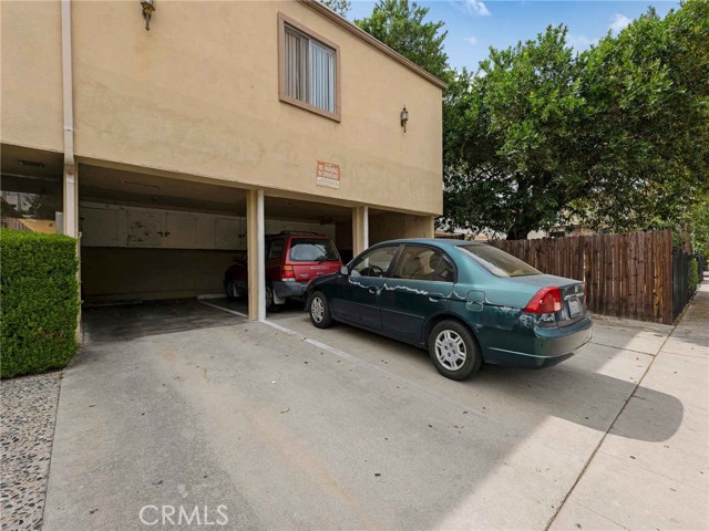 7049 Vassar Avenue, Canoga Park CA: https://media.crmls.org/medias/3f51781c-7a9d-4e0d-87a3-c21d96453864.jpg