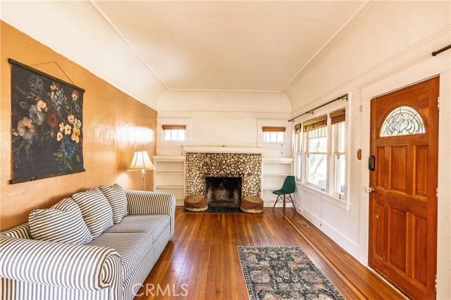 Detail Gallery Image 3 of 48 For 902 W 20th St, Merced,  CA 95340 - 2 Beds | 1 Baths