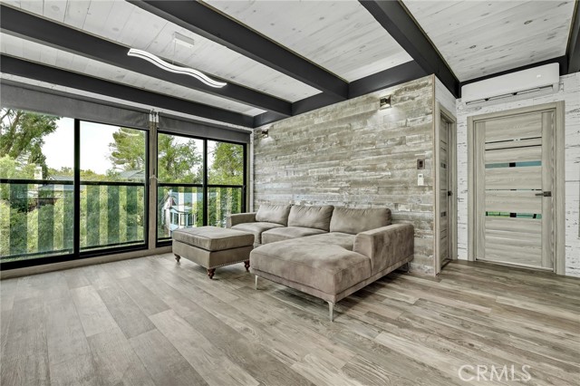 Detail Gallery Image 22 of 55 For 4256 Rosario Rd, Woodland Hills,  CA 91364 - 4 Beds | 2 Baths