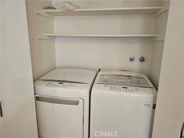 370 Camino San Clemente, San Clemente CA: https://media.crmls.org/medias/3f53603f-09ba-4e9e-97da-fa8113c06cbd.jpg