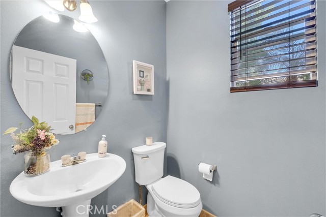 Detail Gallery Image 5 of 32 For 1328 Flamingo Dr, Corona,  CA 92879 - 4 Beds | 2/1 Baths