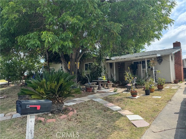 Detail Gallery Image 1 of 1 For 1017 N Alice Ave, Rialto,  CA 92376 - 4 Beds | 2 Baths