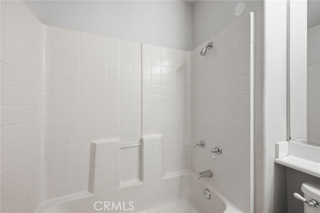 Detail Gallery Image 10 of 54 For 902 Solvay Aisle, Irvine,  CA 92606 - 2 Beds | 2 Baths