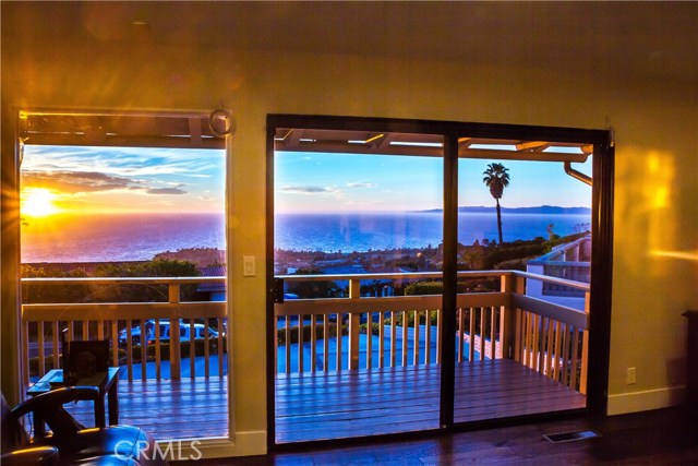1416 Via Zumaya, Palos Verdes Estates, California 90274, 5 Bedrooms Bedrooms, ,2 BathroomsBathrooms,Residential,Sold,Via Zumaya,PV17041915
