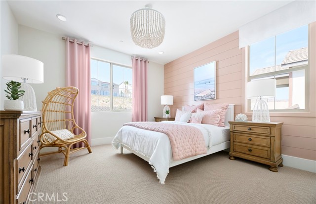 Detail Gallery Image 8 of 27 For 21162 Poema Pl, Chatsworth,  CA 91311 - 5 Beds | 5/2 Baths