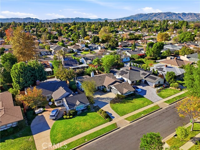 Detail Gallery Image 34 of 35 For 9207 Whitaker Ave, Northridge,  CA 91343 - 4 Beds | 2 Baths