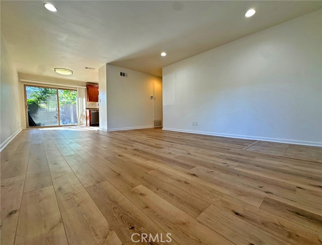 Detail Gallery Image 4 of 17 For 1365 Lafayette Rd a,  Claremont,  CA 91711 - 2 Beds | 1 Baths