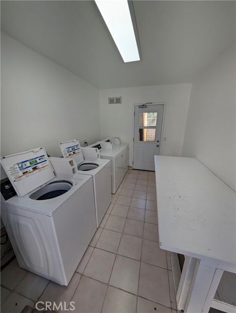 Detail Gallery Image 59 of 59 For 527 E Colorado Bld #B,  Monrovia,  CA 91016 - 2 Beds | 2 Baths