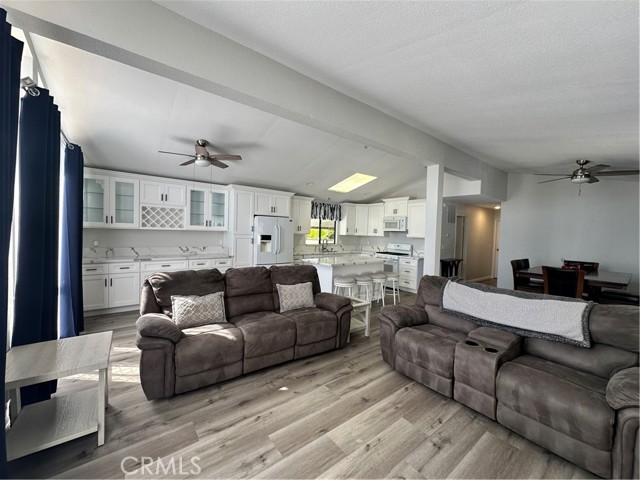Detail Gallery Image 15 of 42 For 2230 Lake Park Dr #188,  San Jacinto,  CA 92583 - 2 Beds | 2 Baths