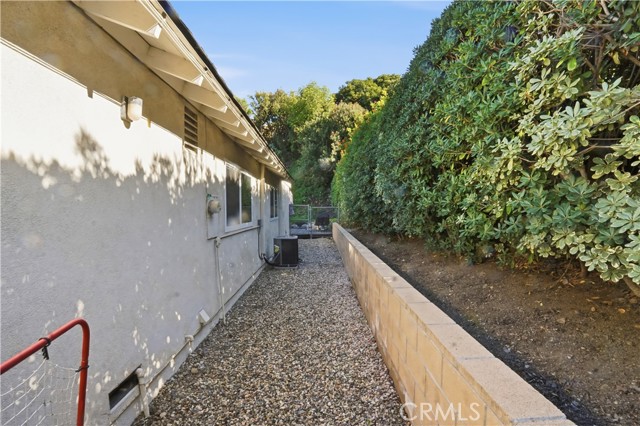 Detail Gallery Image 41 of 42 For 6320 Fairlynn, Yorba Linda,  CA 92886 - 3 Beds | 2 Baths