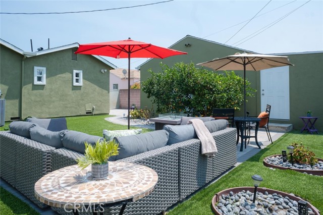 3815 Welland Avenue, Los Angeles CA: https://media.crmls.org/medias/3f5a5b98-e790-4a7b-89e1-5760d25c6911.jpg
