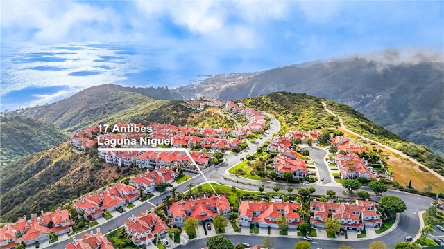 Image 39 of 45 For 17 Antibes  