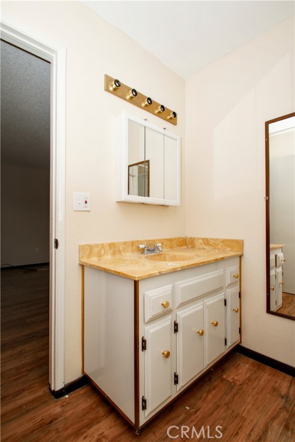56616 Joshua, Yucca Valley CA: https://media.crmls.org/medias/3f5b2a30-0e13-45d5-8698-b6108ec8c1f5.jpg