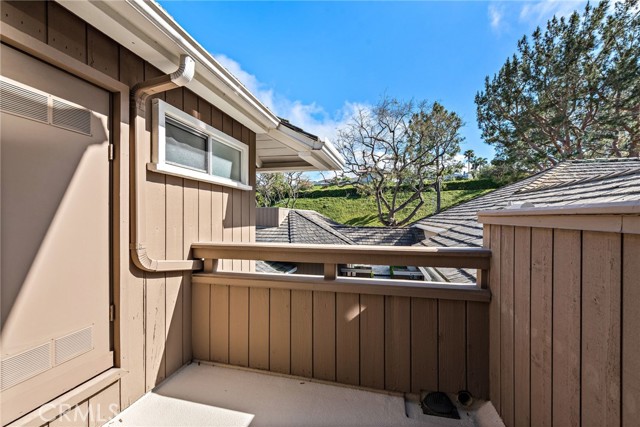 Detail Gallery Image 31 of 55 For 14 Lucerne, Newport Beach,  CA 92660 - 3 Beds | 2/1 Baths