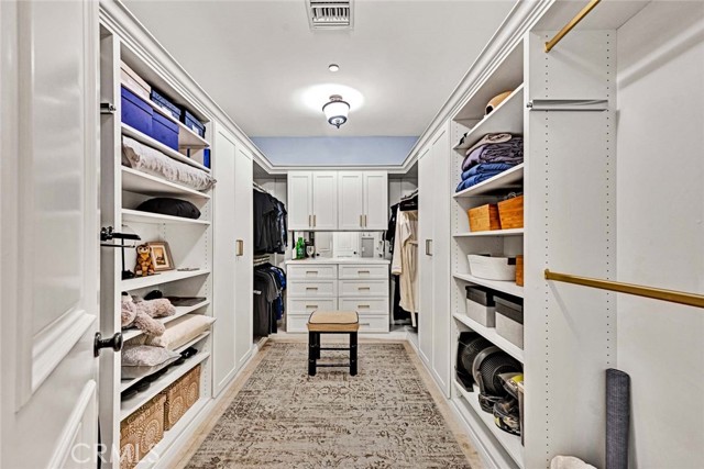 Detail Gallery Image 15 of 33 For 18888 Dry Creek Rd, Yorba Linda,  CA 92886 - 3 Beds | 4 Baths