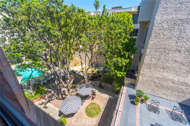 Detail Gallery Image 23 of 42 For 1440 Veteran Ave #403,  Los Angeles,  CA 90024 - 1 Beds | 1 Baths