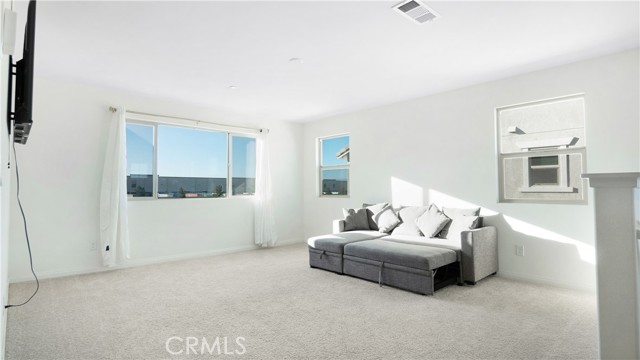 Detail Gallery Image 19 of 36 For 4774 Albatross, Perris,  CA 92571 - 4 Beds | 2/1 Baths