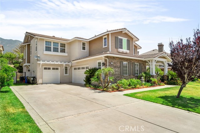 13812 Breeders Cup Drive, Rancho Cucamonga CA: https://media.crmls.org/medias/3f5c3b8c-0215-4469-8e73-58703ac57860.jpg