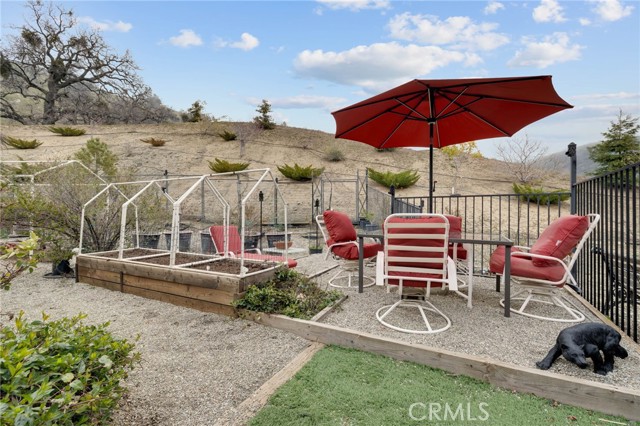 Detail Gallery Image 36 of 75 For 26551 Cumberland Rd, Tehachapi,  CA 93561 - 5 Beds | 6/1 Baths