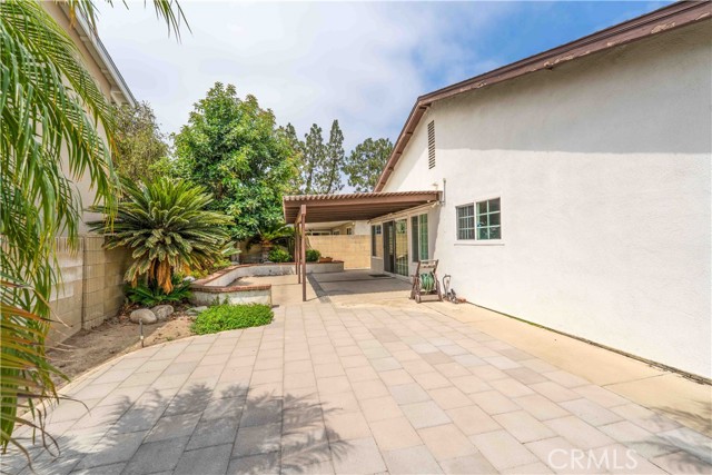 11514 Bos Street, Cerritos CA: https://media.crmls.org/medias/3f5d0801-2847-4080-a045-498b8d404be8.jpg