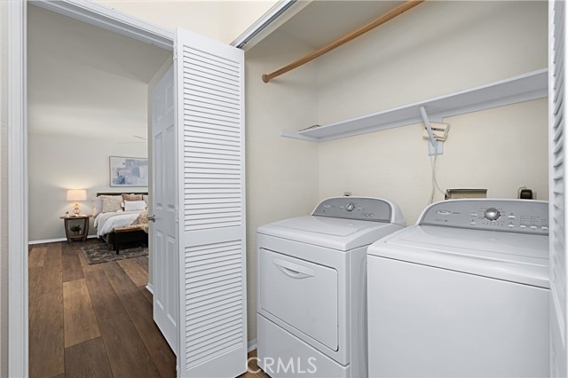 Detail Gallery Image 19 of 26 For 105 Grand Ave #D,  Monrovia,  CA 91016 - 3 Beds | 2/1 Baths
