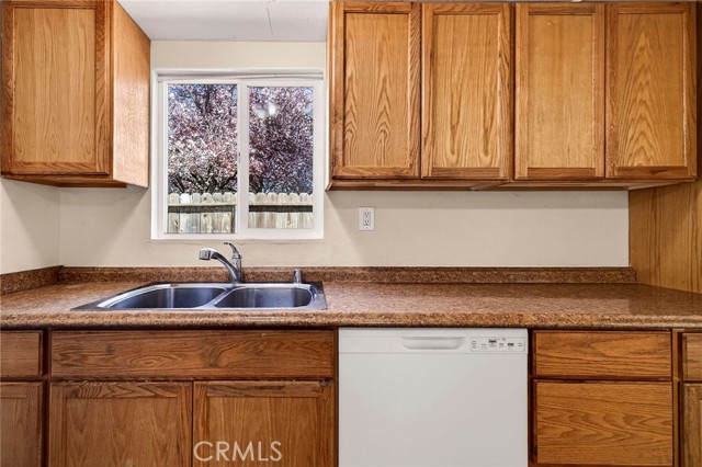 Detail Gallery Image 23 of 45 For 140 W 22nd, Chico,  CA 95928 - 2 Beds | 1 Baths