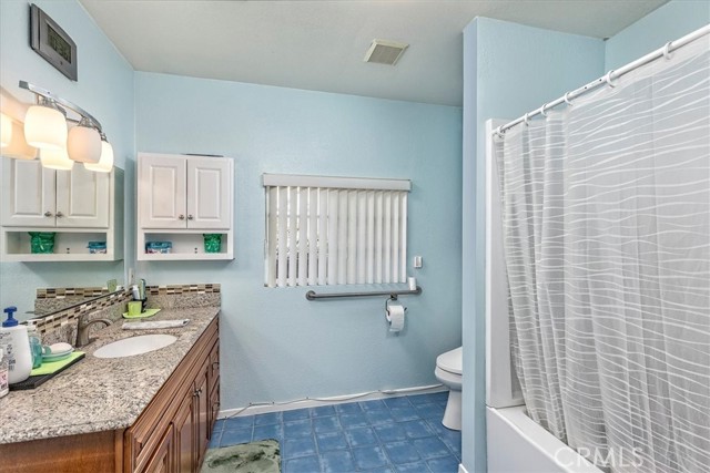 Image 12 of 30 For 4423 Maplewood Place