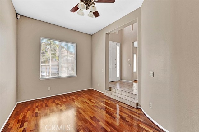 23261 Castle Rock, Mission Viejo CA: https://media.crmls.org/medias/3f60c480-b1b6-4059-ac6a-7b624c5b8858.jpg