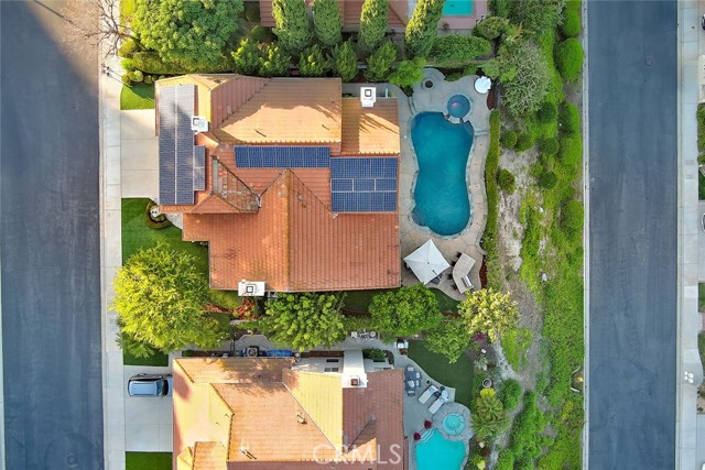 3220 Versaille Court, Thousand Oaks CA: https://media.crmls.org/medias/3f60fa2a-2562-4e8d-84ef-c4d46f130e35.jpg