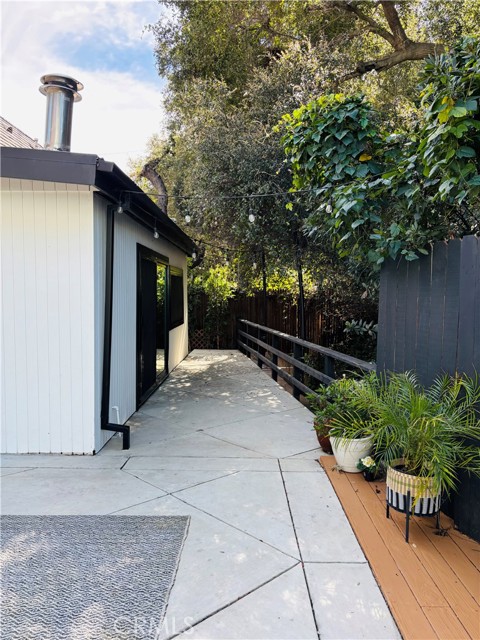 Detail Gallery Image 20 of 25 For 4283 Morro, Woodland Hills,  CA 91364 - 3 Beds | 2 Baths