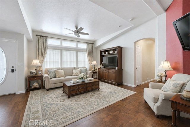 Detail Gallery Image 4 of 25 For 1630 W Covina Bld #7,  San Dimas,  CA 91773 - 3 Beds | 2 Baths