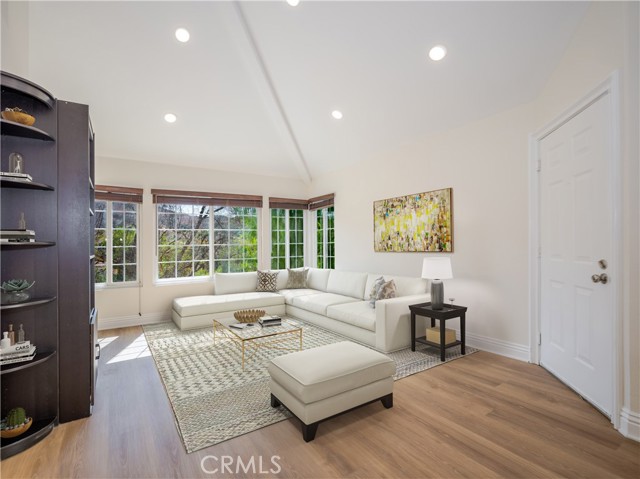 Detail Gallery Image 4 of 29 For 4240 Lost Hills Rd #3005,  Calabasas,  CA 91301 - 2 Beds | 2 Baths