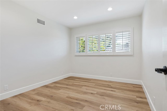 Detail Gallery Image 35 of 63 For 611 Camino Manzanas, Thousand Oaks,  CA 91360 - 4 Beds | 2/1 Baths