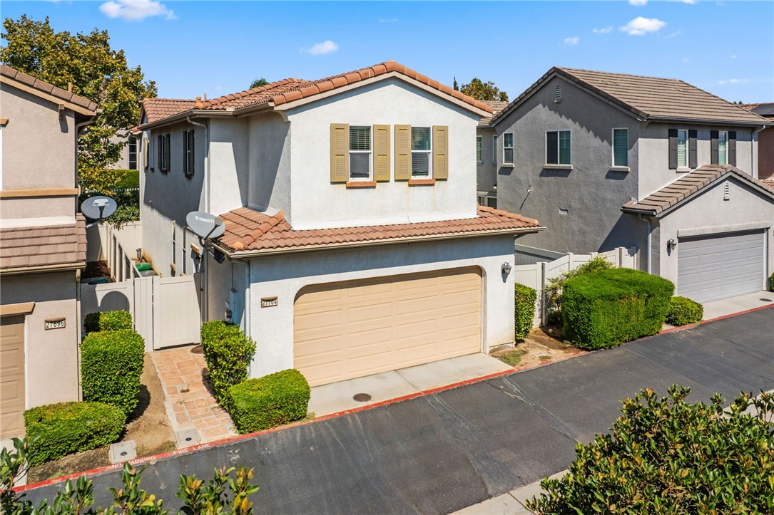 Detail Gallery Image 3 of 54 For 27704 Passion Flower Ct, Murrieta,  CA 92562 - 3 Beds | 2/1 Baths